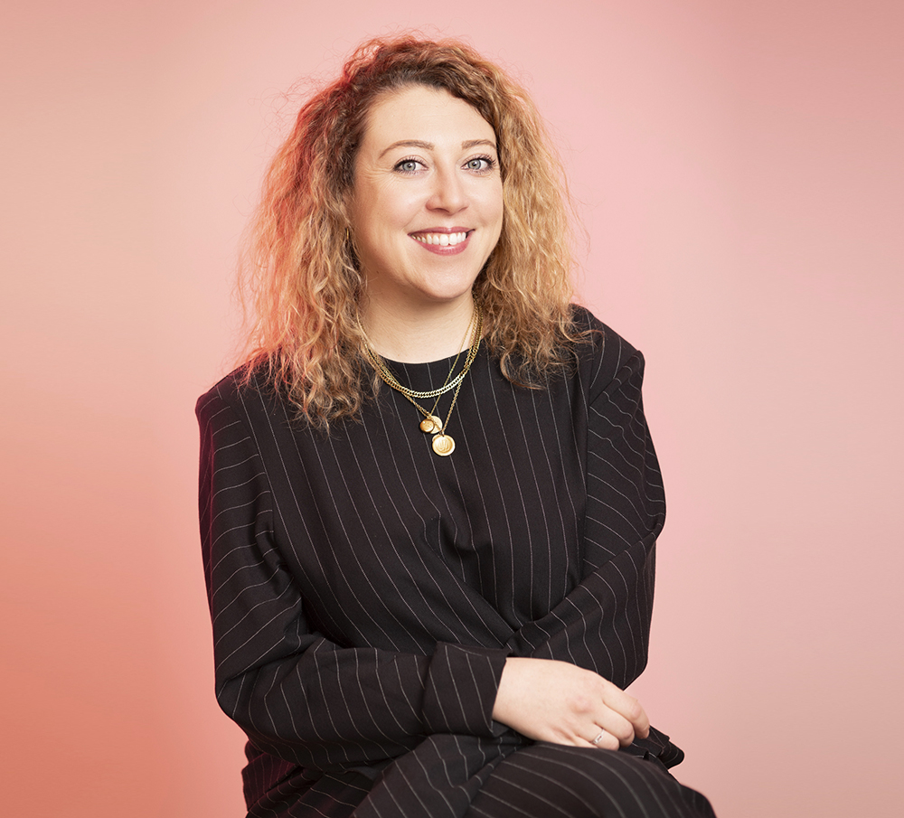 Célia Roche, coach professionnelle en développement personnel, Lausanne, en distanciel, transformer sa vie grâce au coaching, méthode de coaching personnalisé 